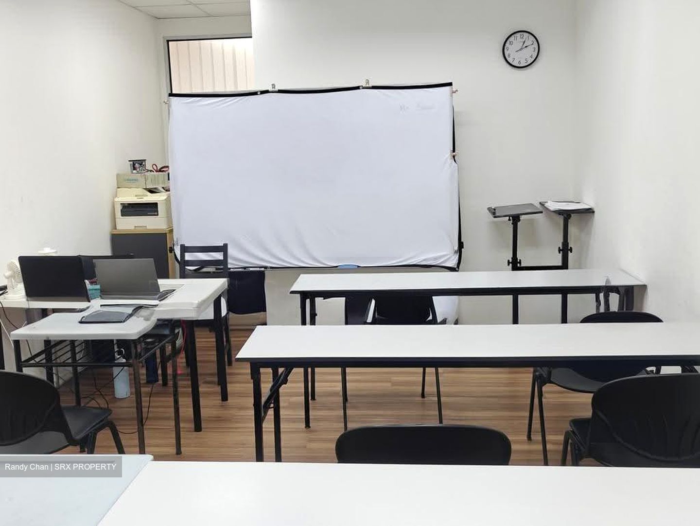 Parkway Centre (D15), Office #612400361